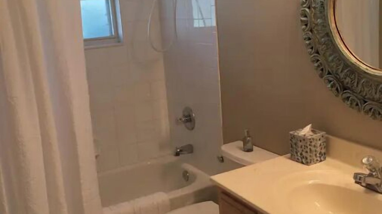 Photo of Bathroom in Green Cove Springs