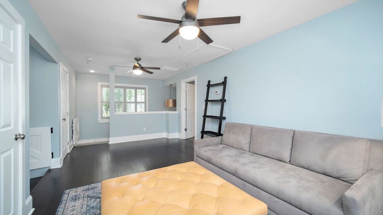 Photo of Livingroom in Charleston