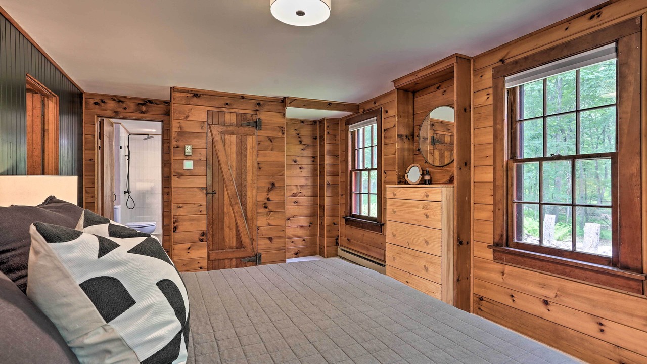 Photo of Bedroom in Lackawaxen