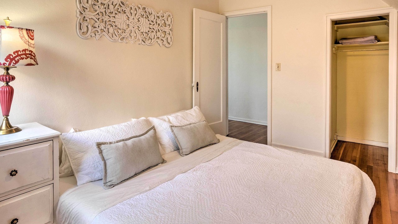 Photo of Bedroom in North Bend