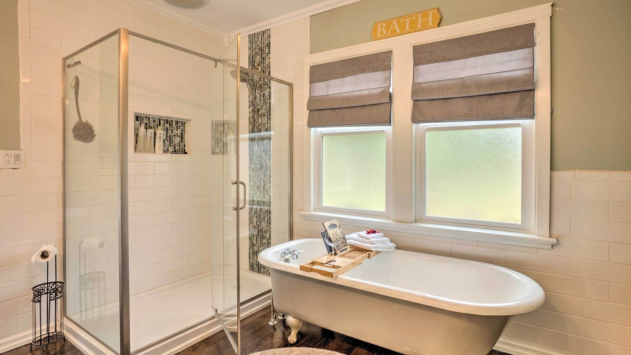 Photo of Bathroom in North Bend