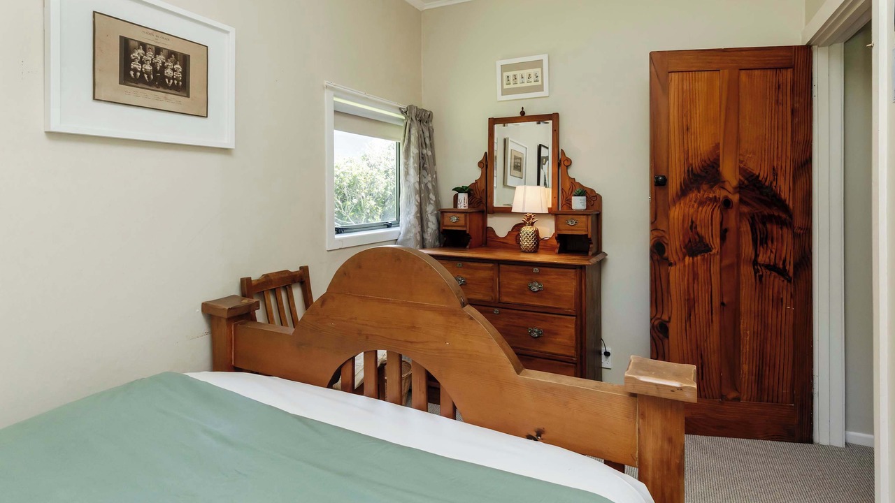 Photo of Bedroom in Oakura