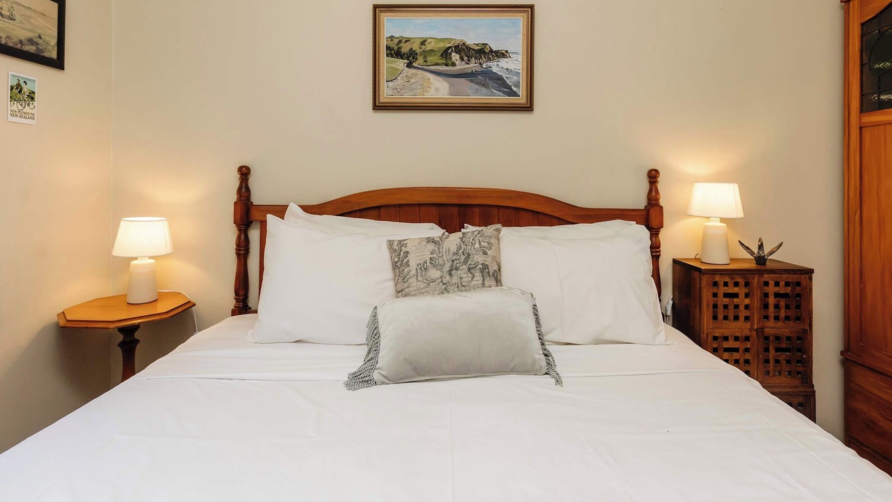 Photo of Bedroom in Oakura