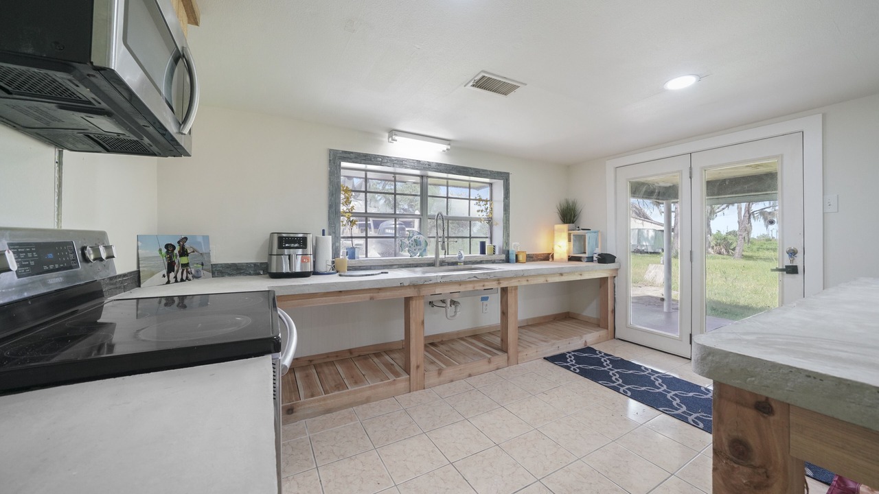 Photo of Kitchen in Theriot