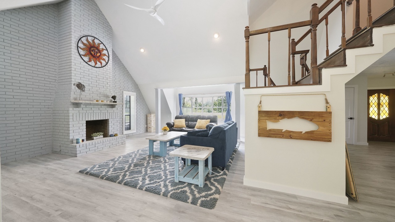 Photo of Livingroom in Theriot