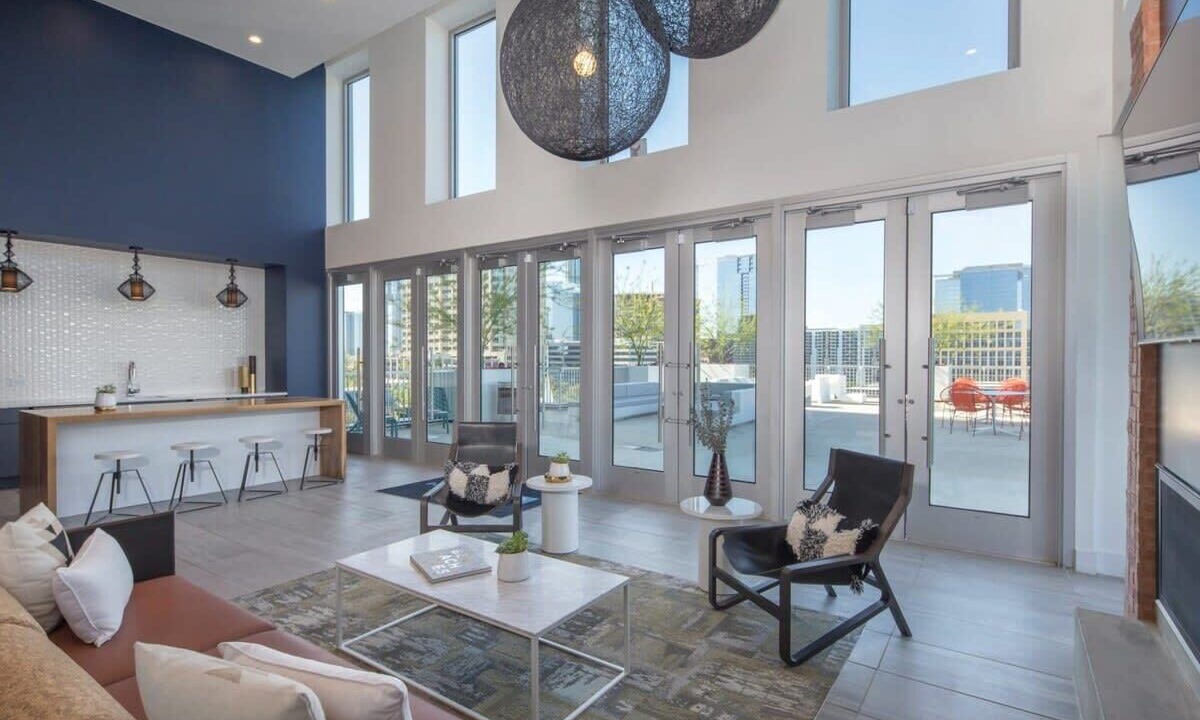 Photo of Livingroom in Civic District