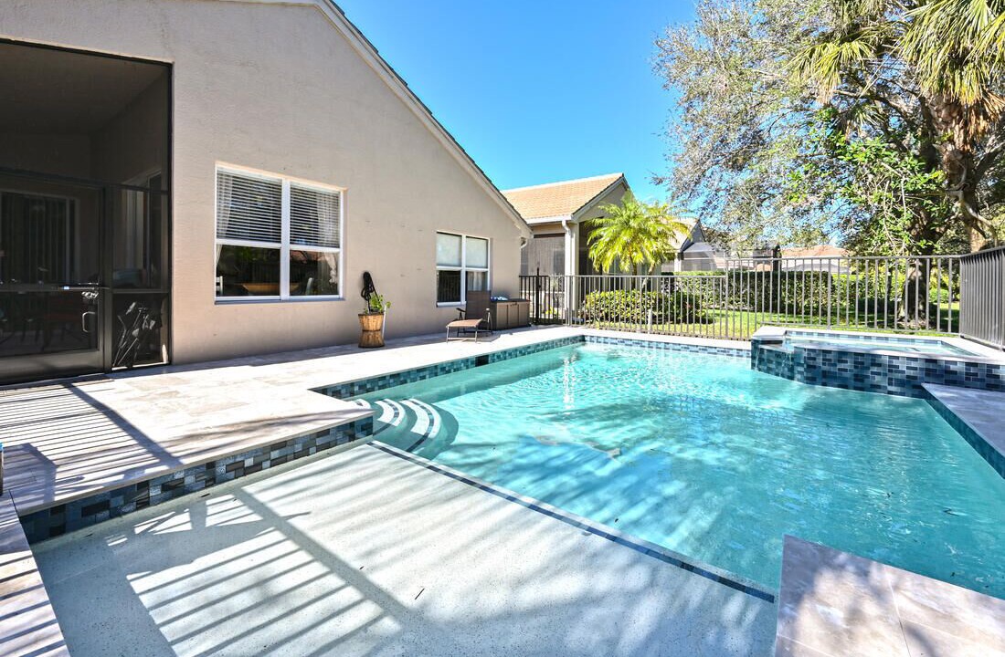 Photo of Outdoor in Saturnia Lakes