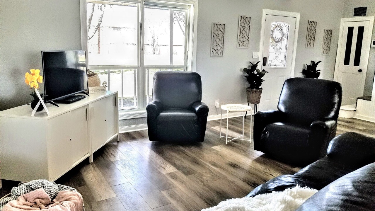 Photo of Livingroom in Keller