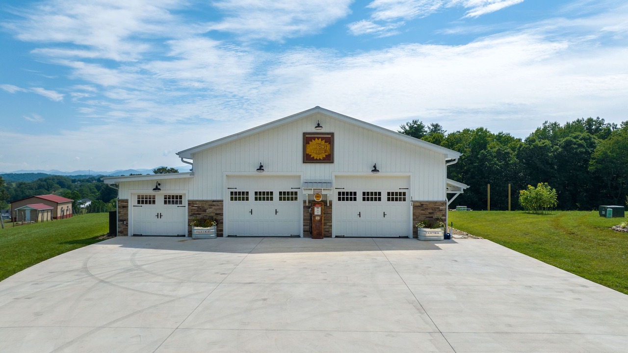Photo of Outdoor in Alexander