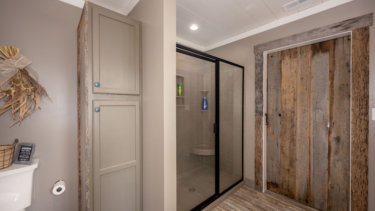 Photo of Bathroom in Alexander