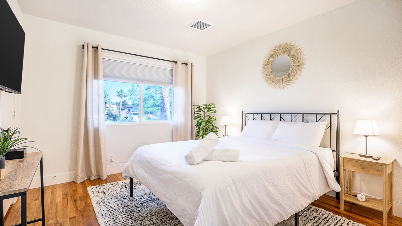 Photo of Bedroom in Rancho Oakey