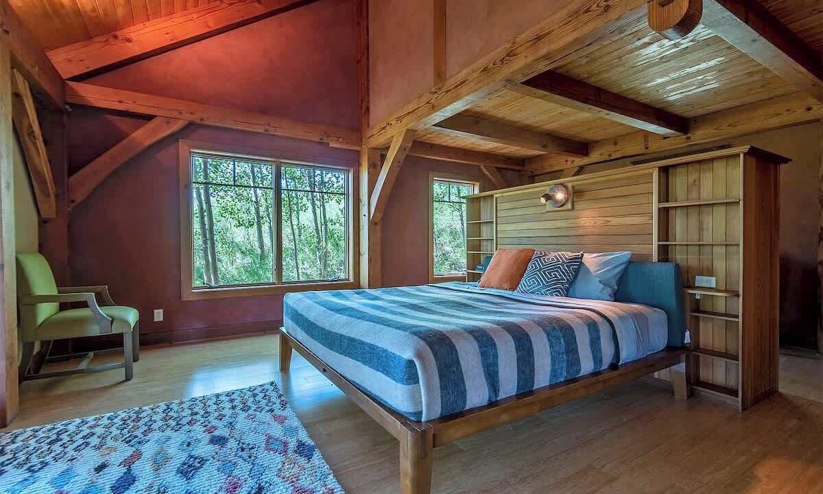 Photo of Bedroom in Tetonia