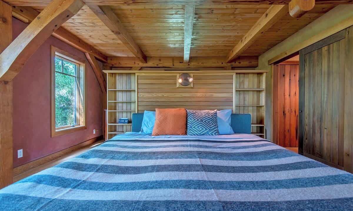 Photo of Bedroom in Tetonia