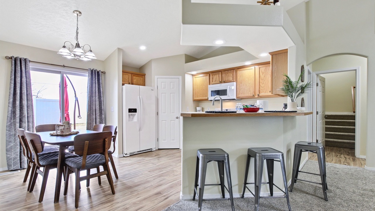 Photo of Others in Meridian