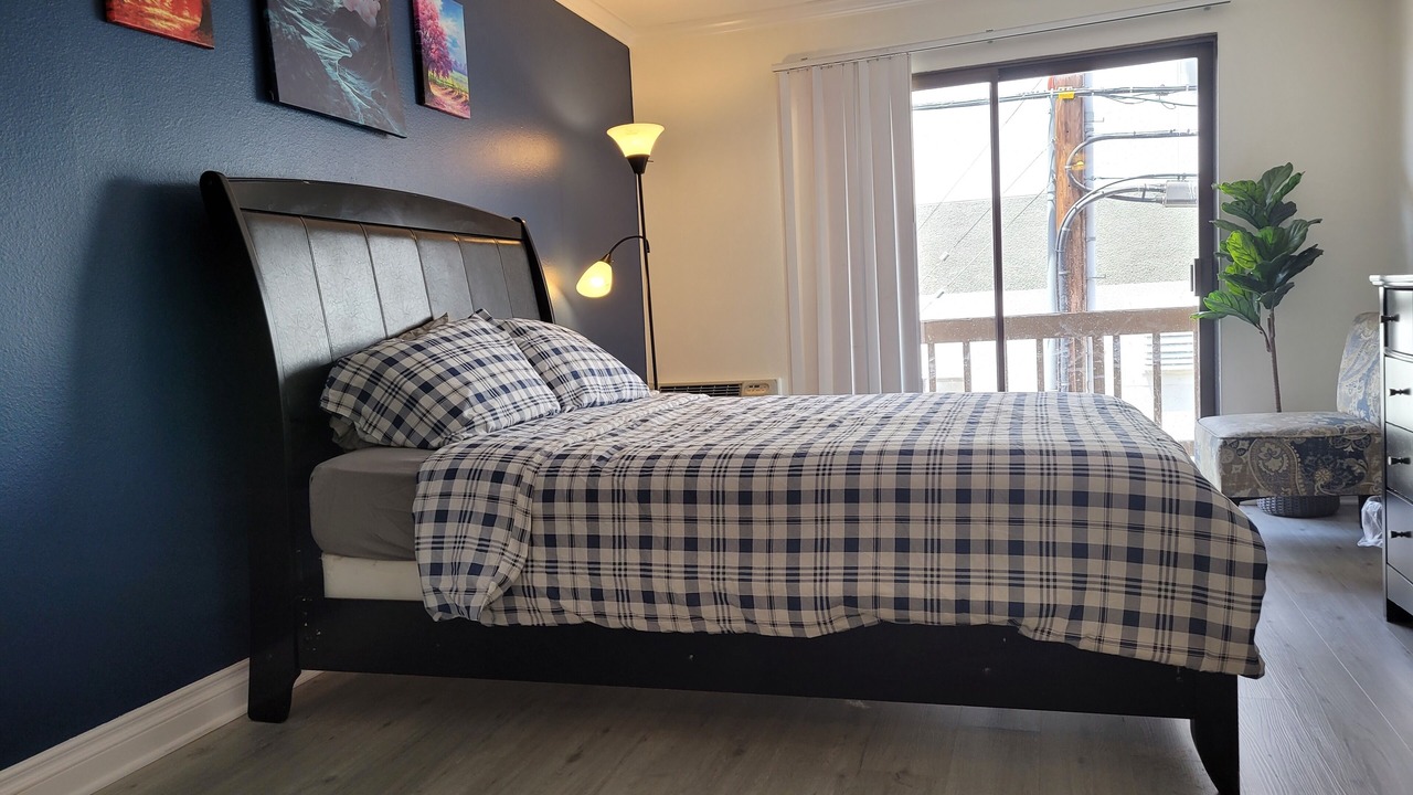 Photo of Bedroom in Beverly Hills