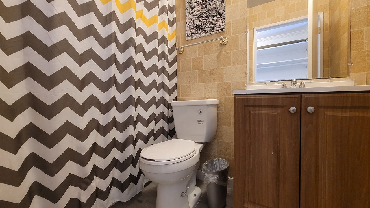 Photo of Bathroom in Beverly Hills