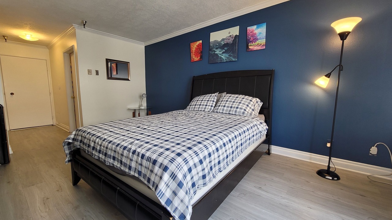 Photo of Bedroom in Beverly Hills