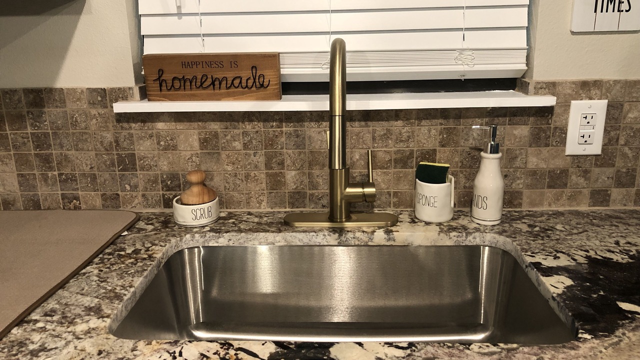 Photo of Bathroom in Leakey