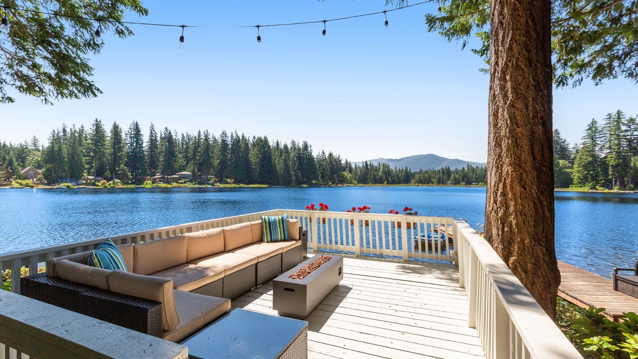 Photo of Patio Balcony in Fall City