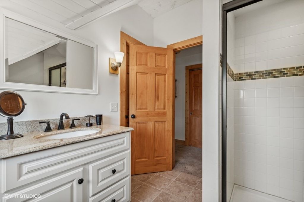 Photo of Bathroom in McHenry