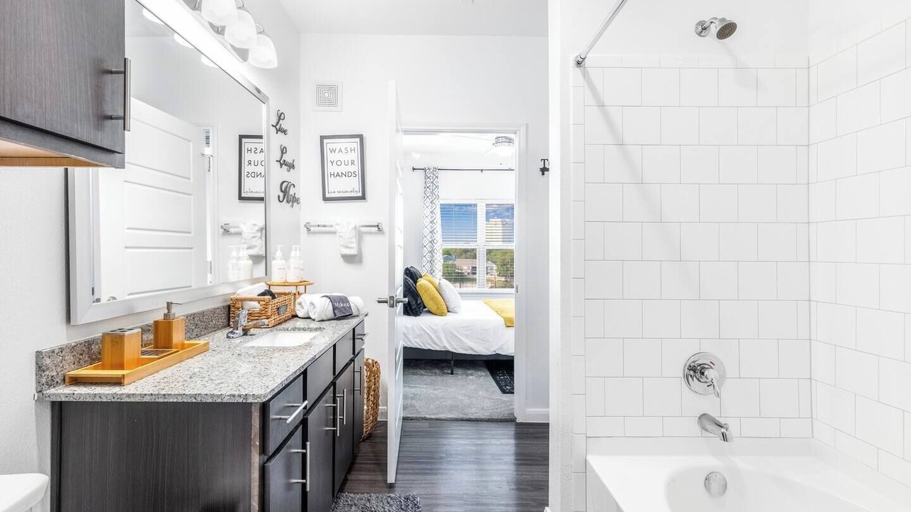 Photo of Bathroom in Medical Center District