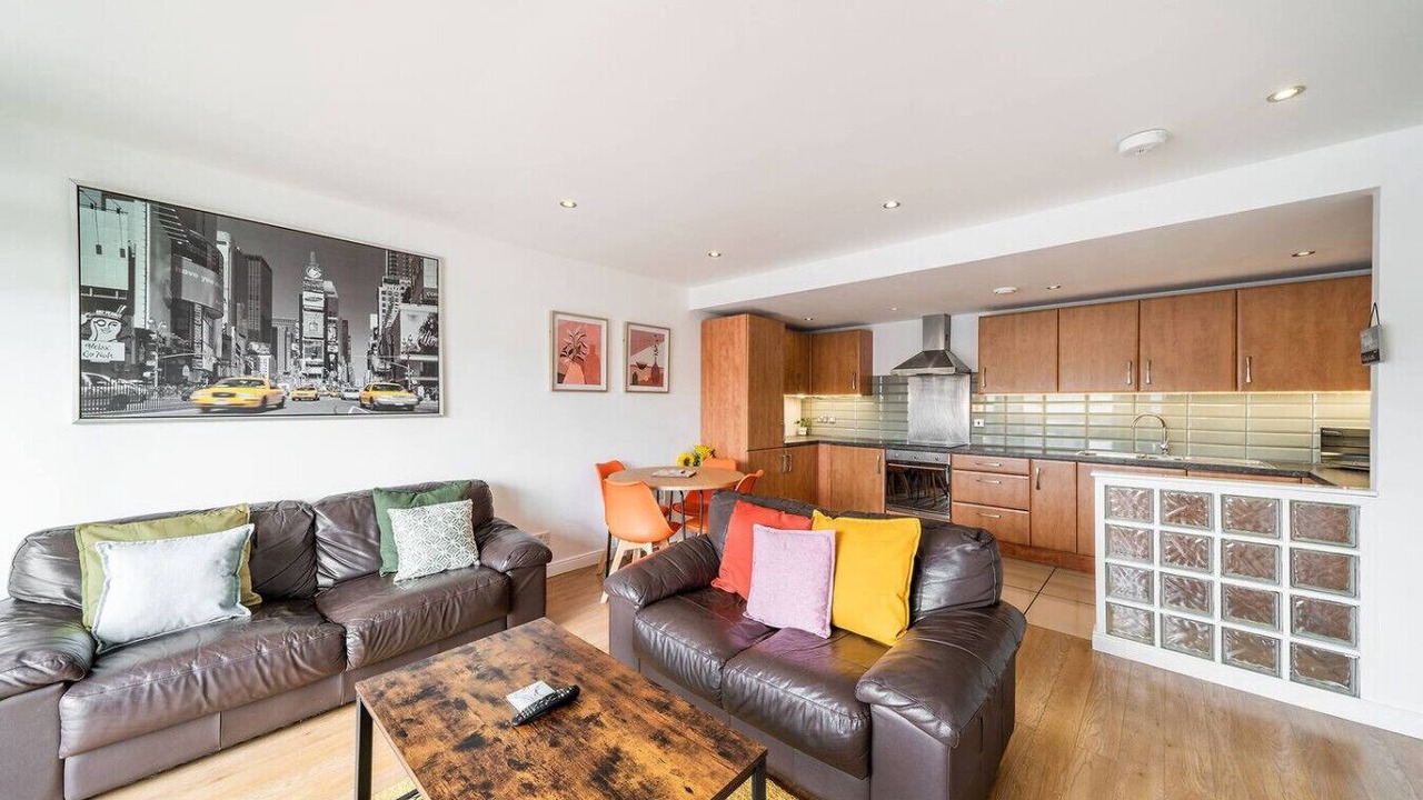 Photo of Others in Dundee