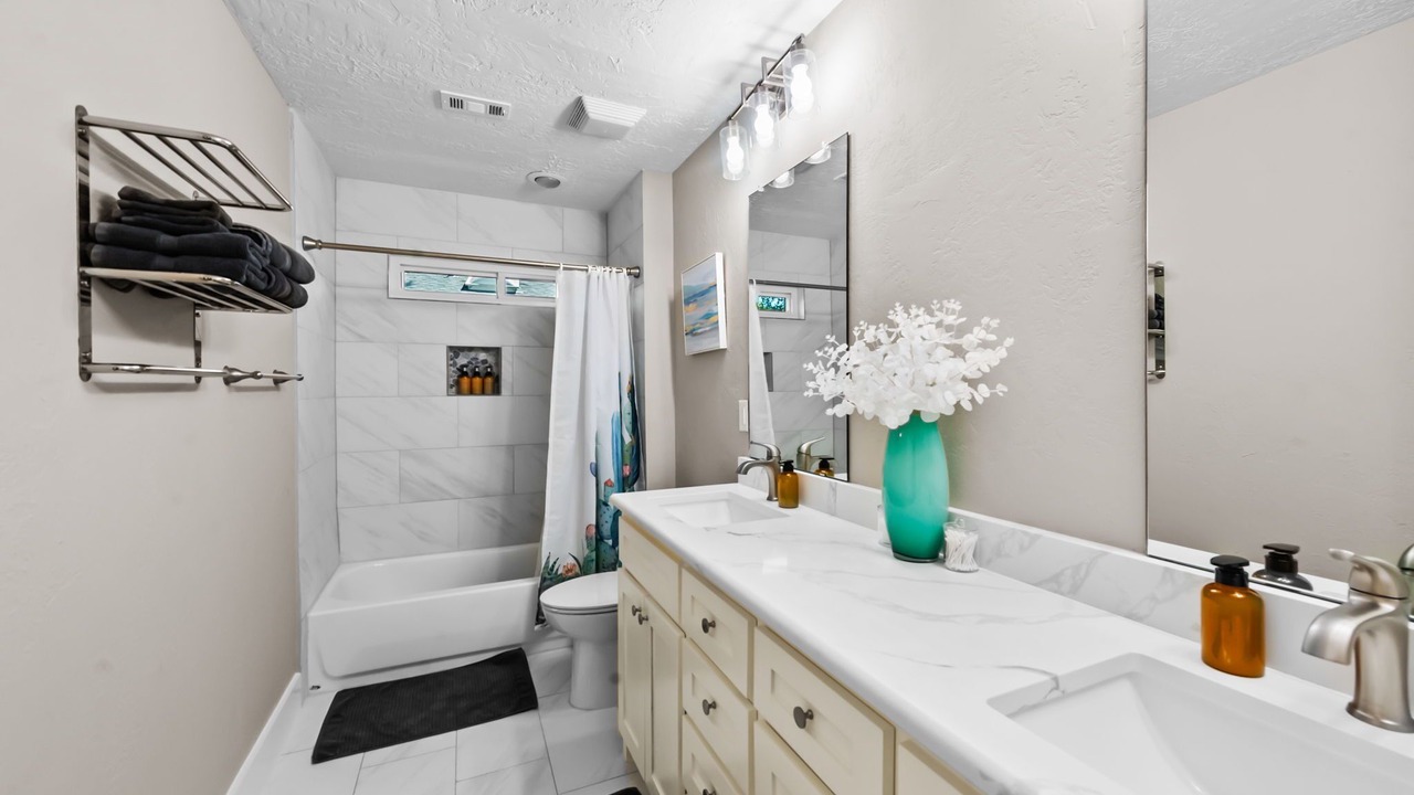 Photo of Bathroom in Richardson