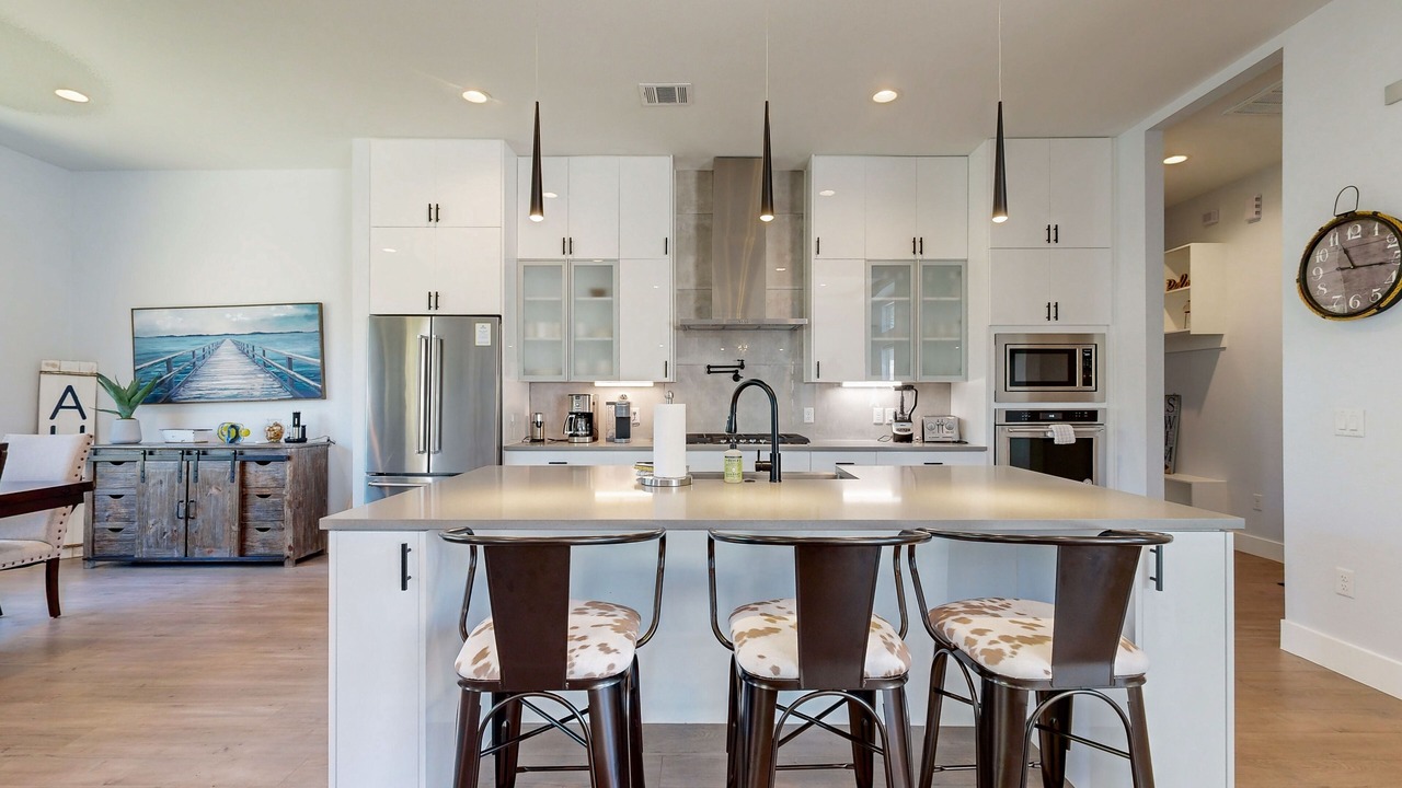 Photo of Kitchen in Horseshoe Bay West