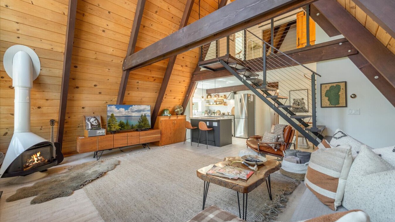 Photo of Bedroom in Timberland