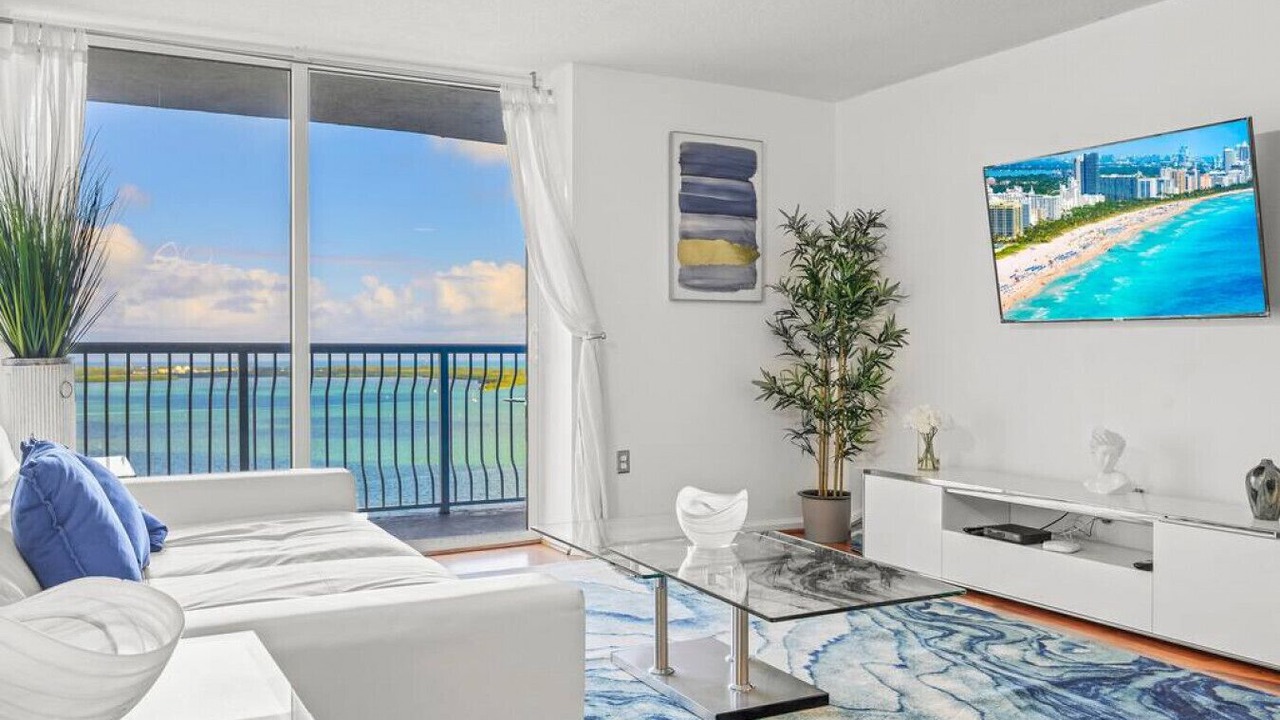 Photo of Livingroom in Brickell