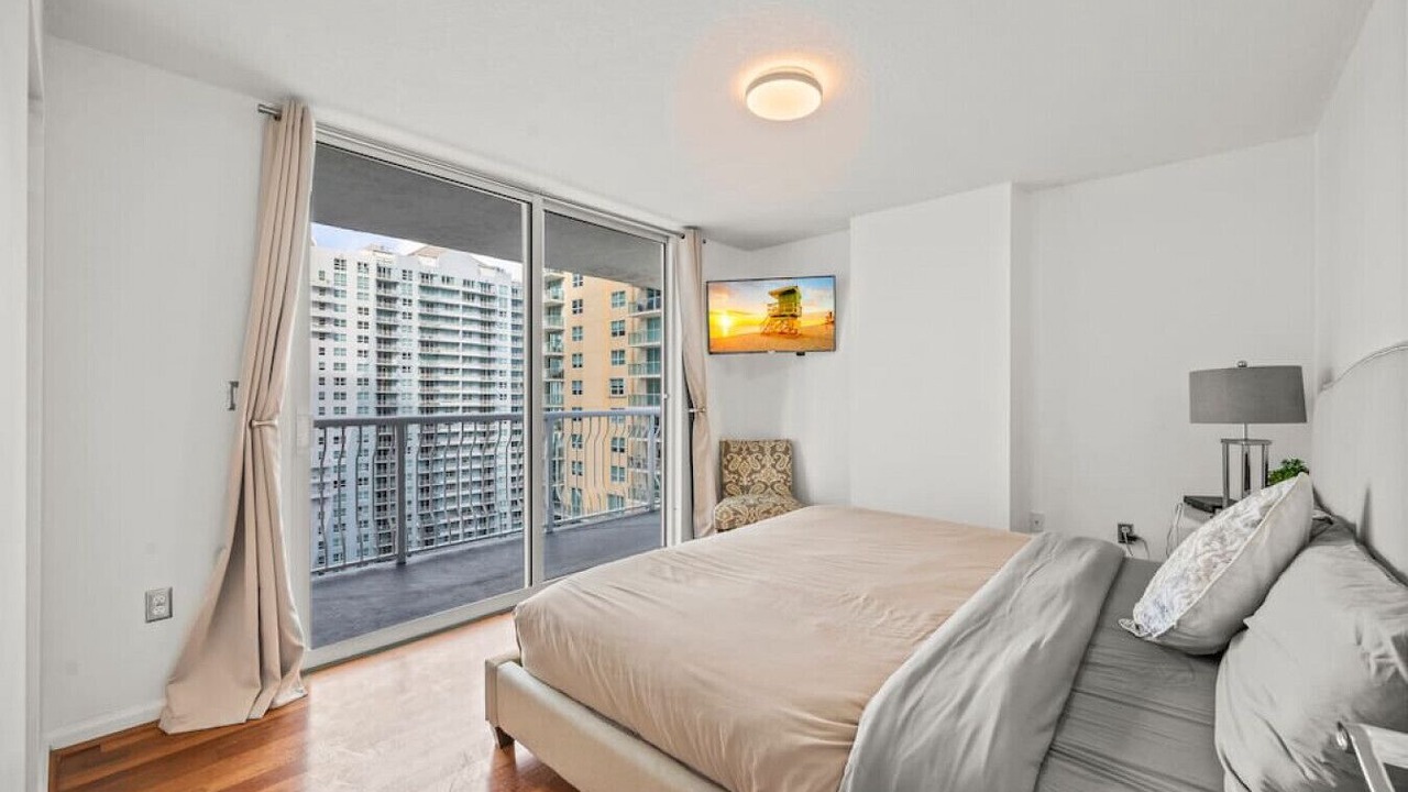 Photo of Bedroom in Brickell