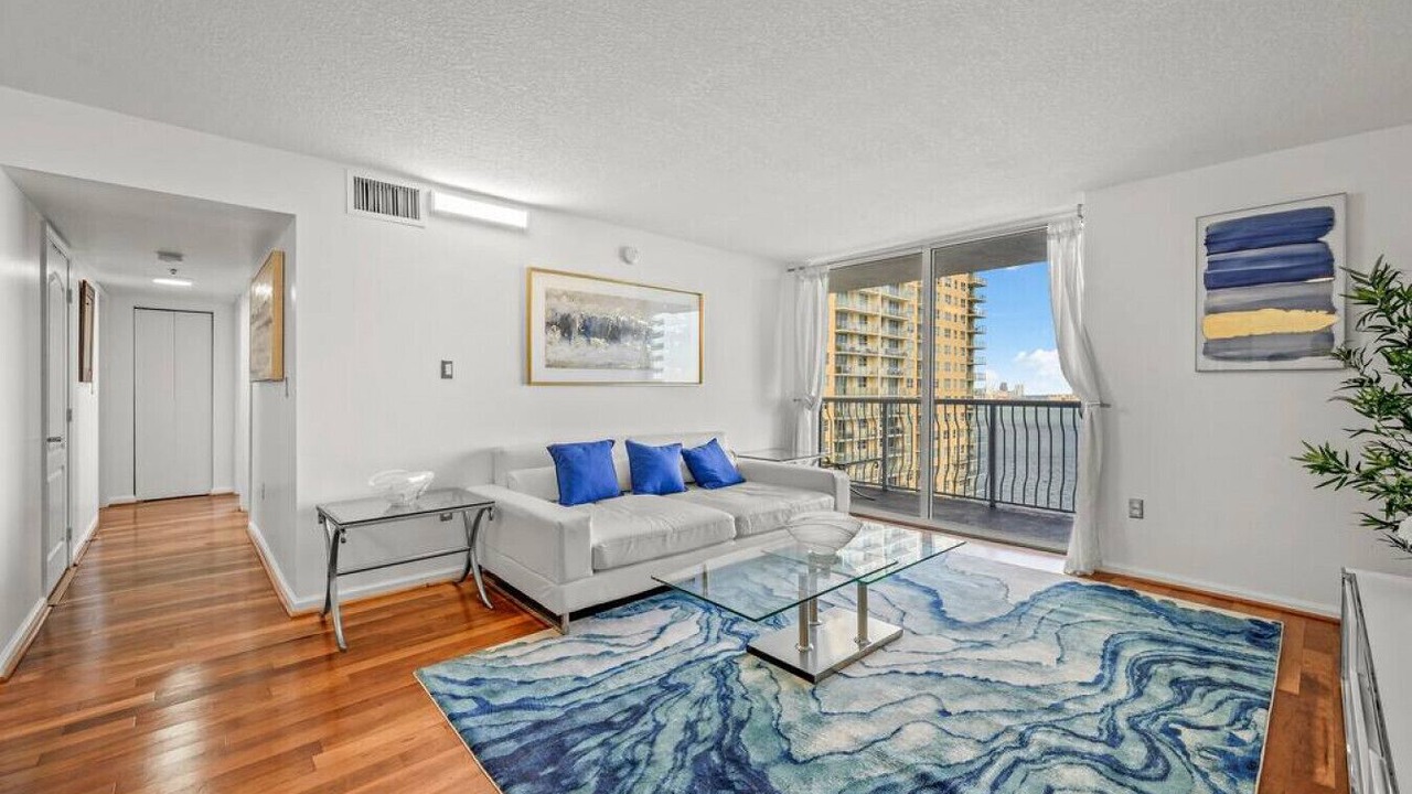 Photo of Livingroom in Brickell