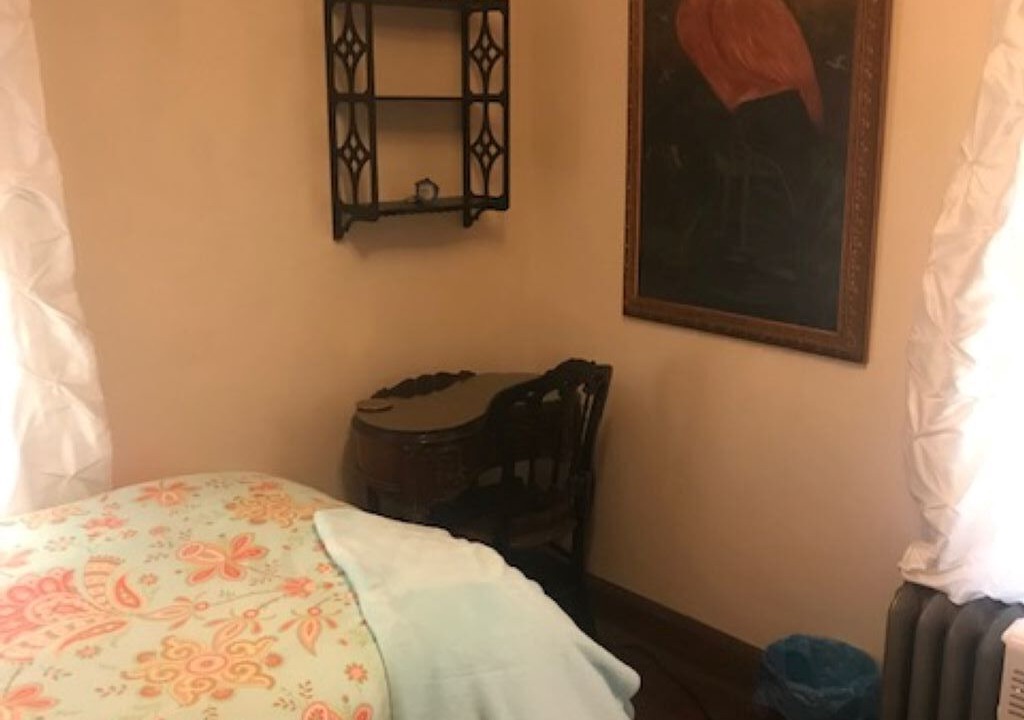 Photo of Bedroom in Youngstown