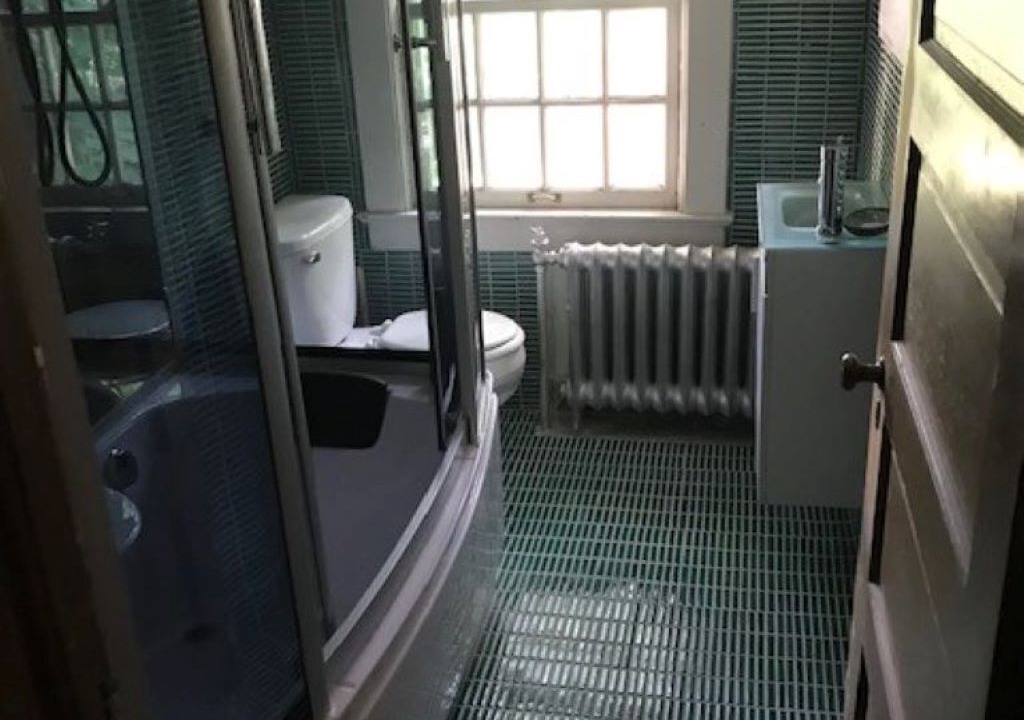 Photo of Bathroom in Youngstown