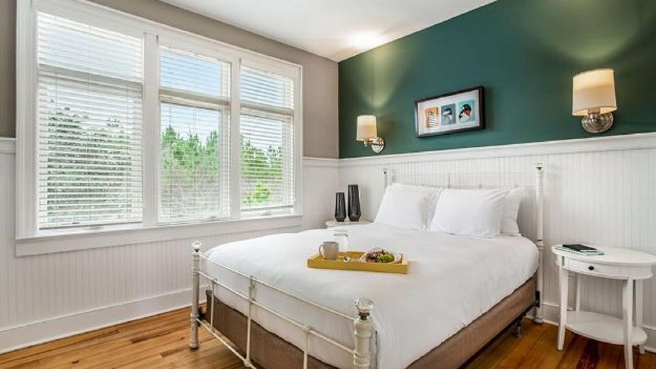 Photo of Bedroom in Gulf Shores