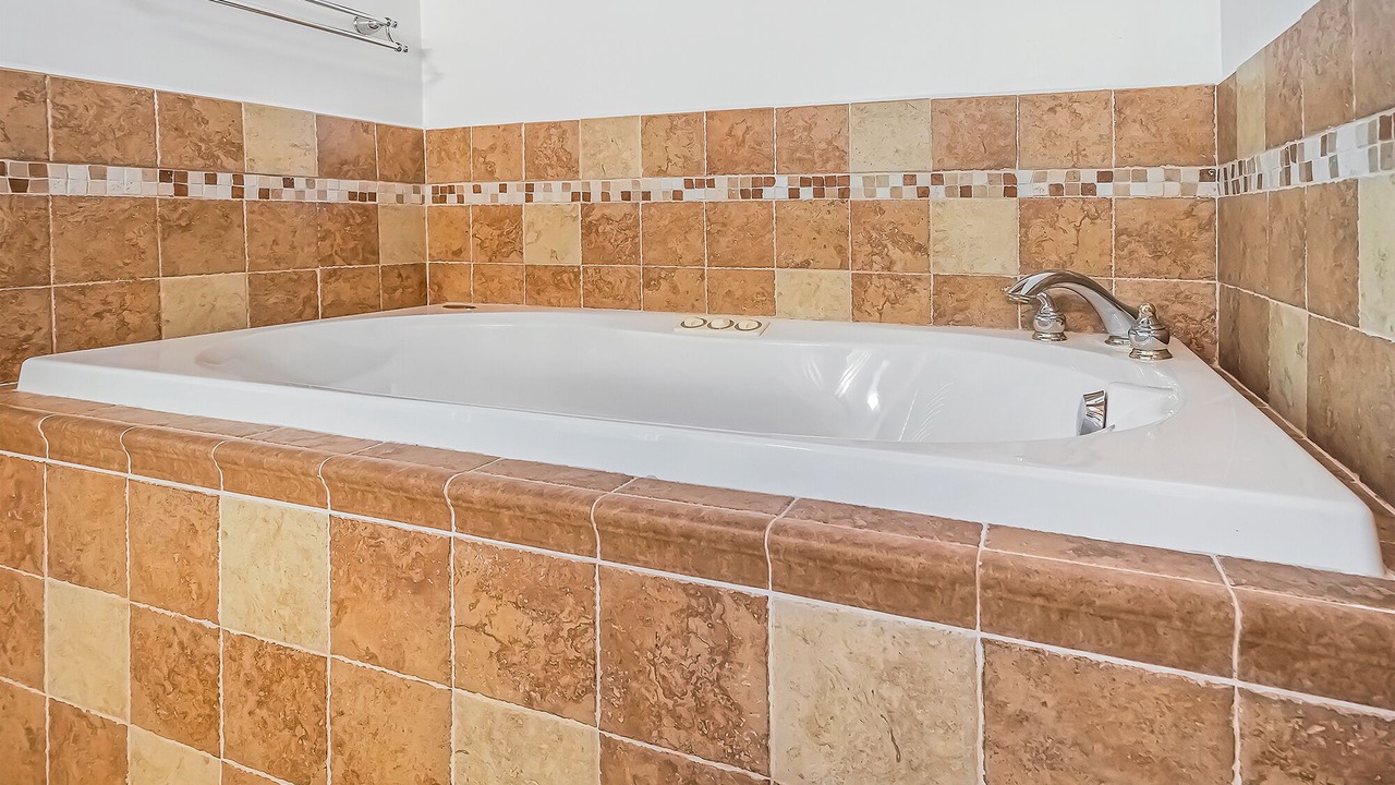 Photo of Others in North Glade Hills