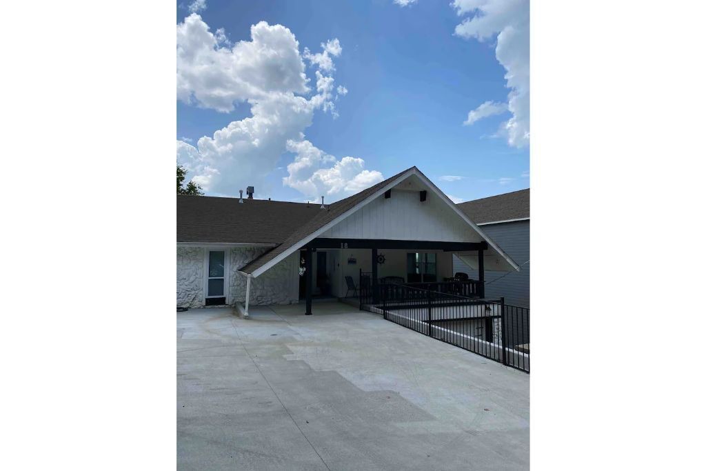 Photo of Outdoor in Sand Springs