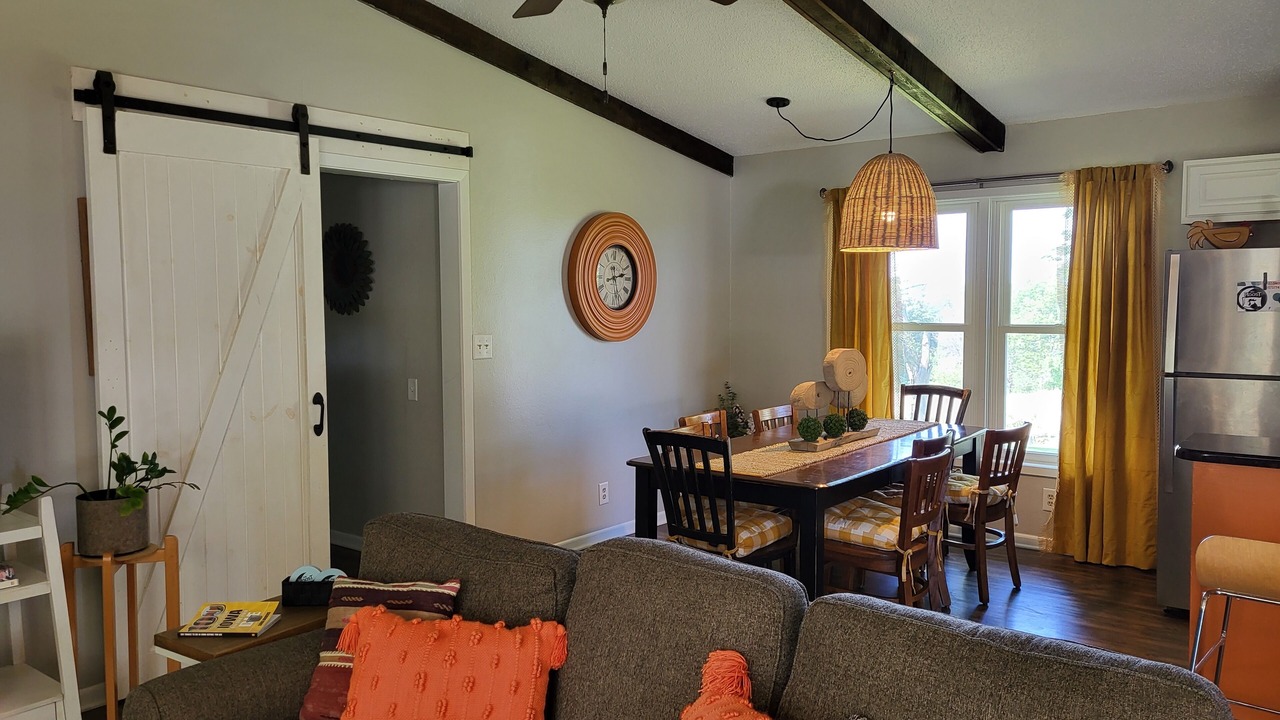 Photo of Livingroom in Winterset