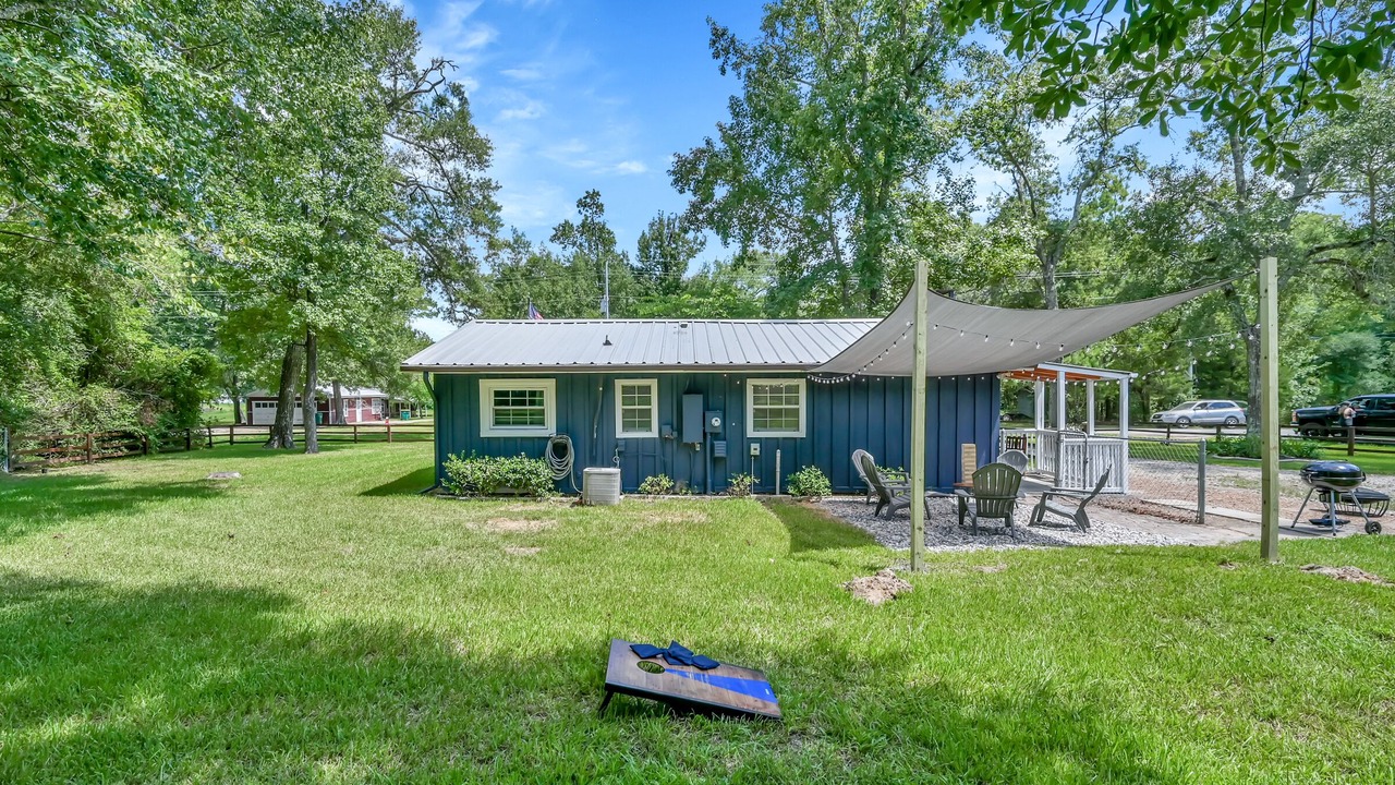 Photo of Outdoor in Montgomery