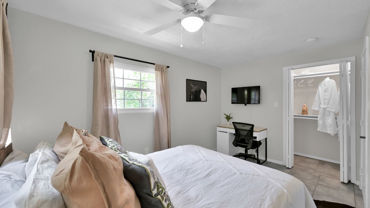 Photo of Bedroom in Montgomery
