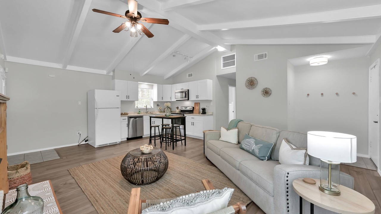 Photo of Livingroom in Montgomery