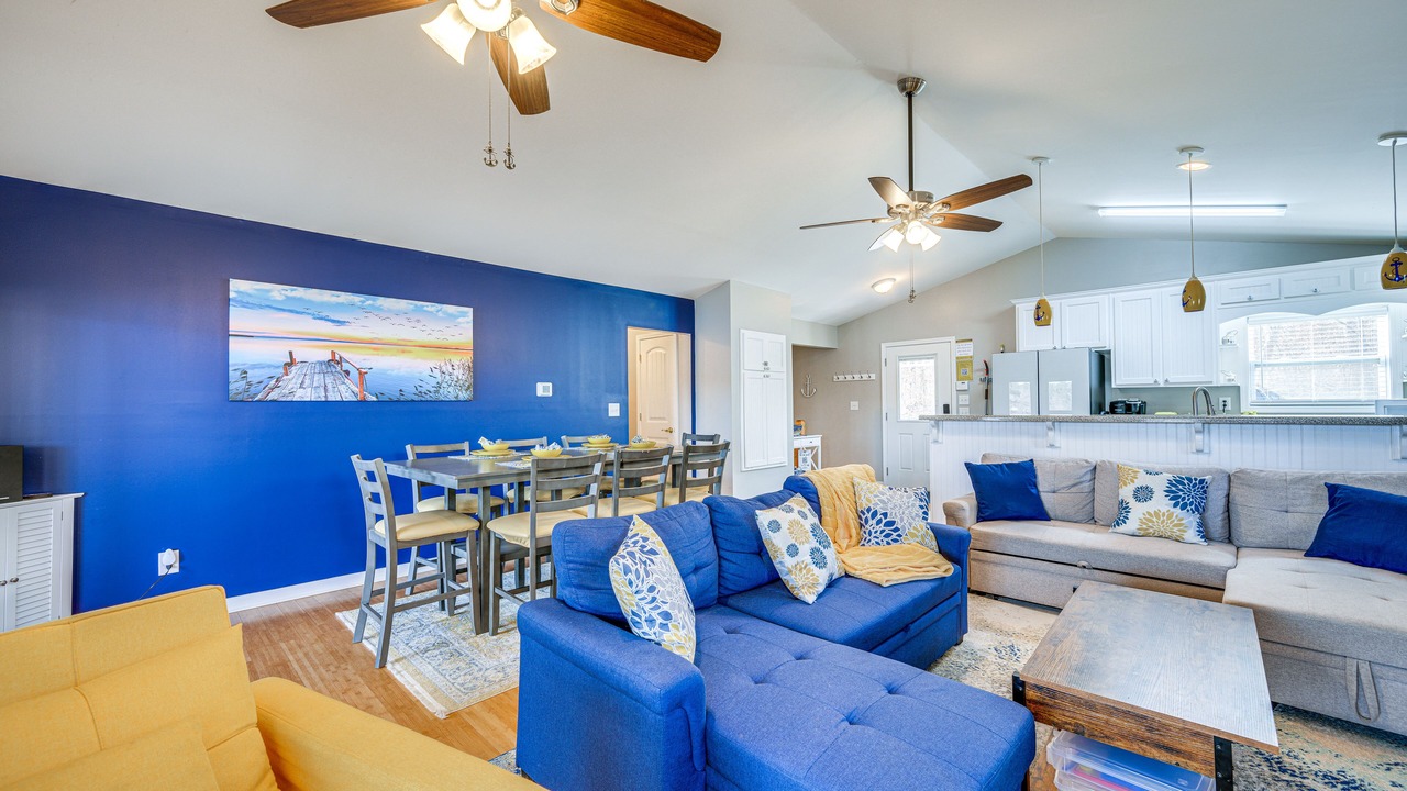 Photo of Livingroom in Eatonton