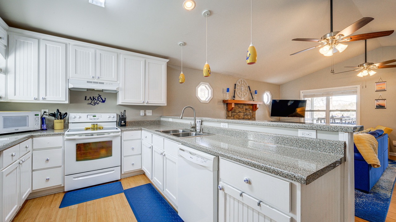 Photo of Kitchen in Eatonton