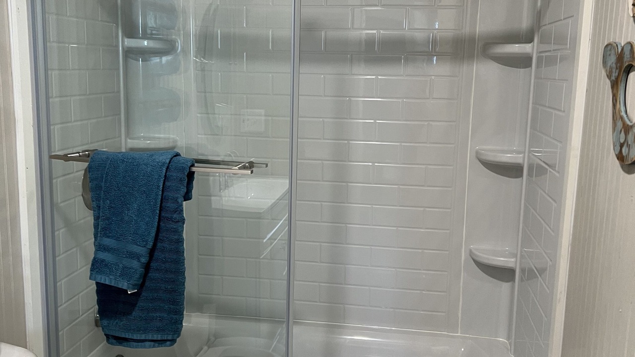 Photo of Bathroom in Cleora