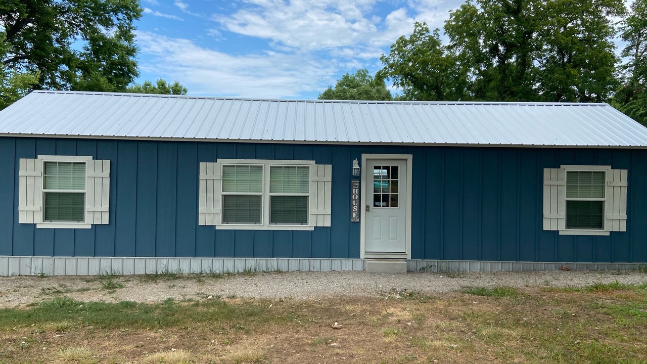 Photo of Outdoor in Cleora