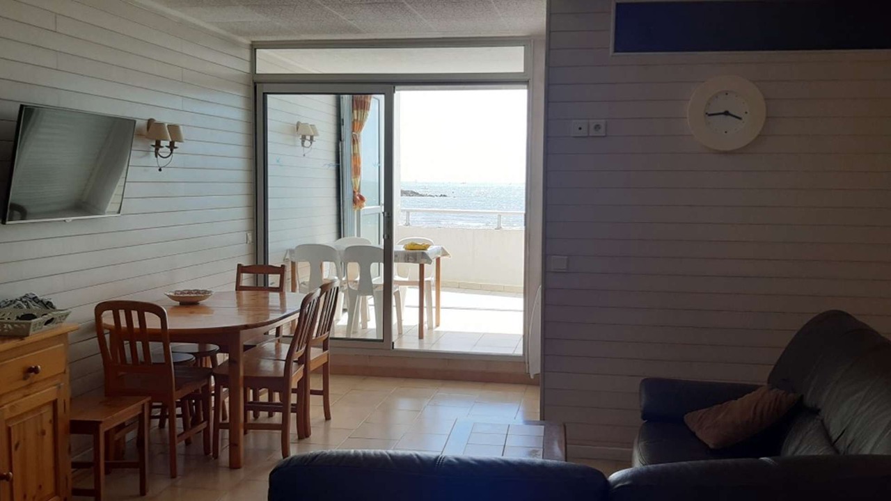 Photo of Livingroom in Le Grau-Du-Roi