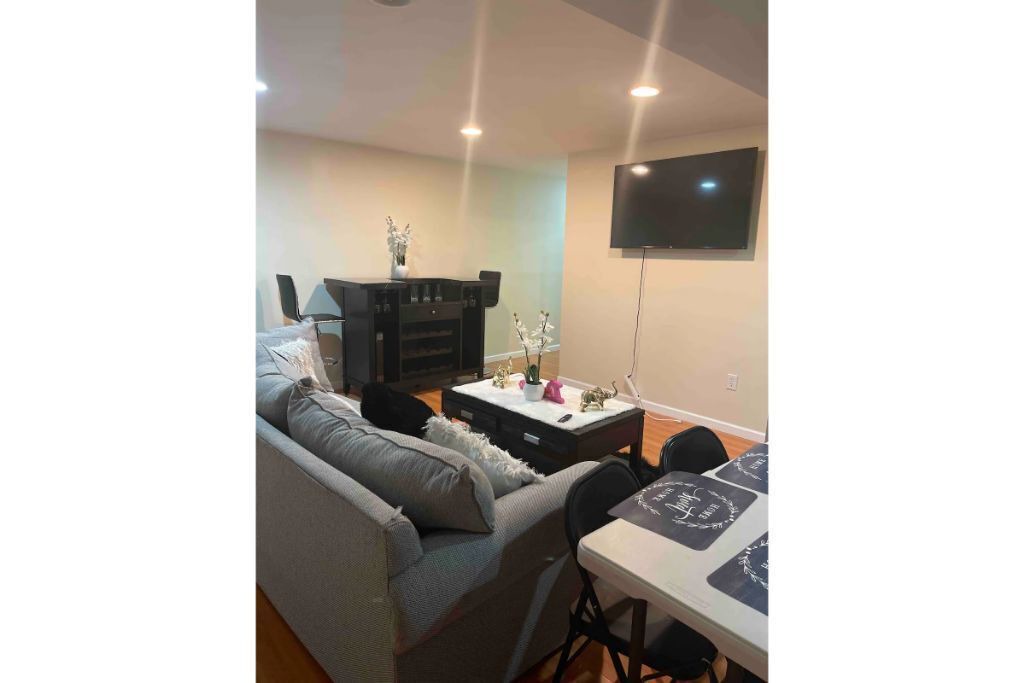 Photo of Livingroom in Colesville