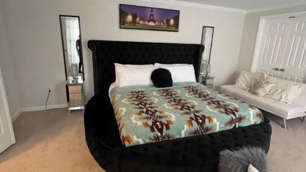 Photo of Bedroom in Colesville