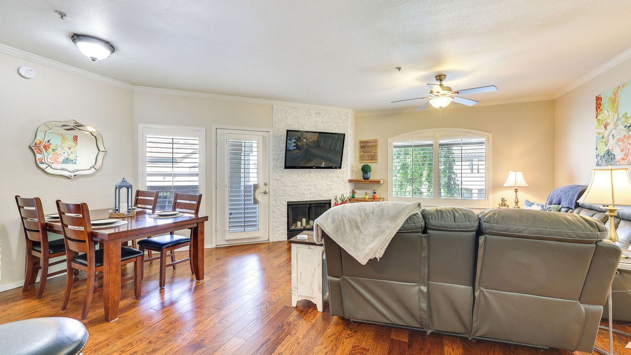 Photo of Livingroom in North Scottsdale