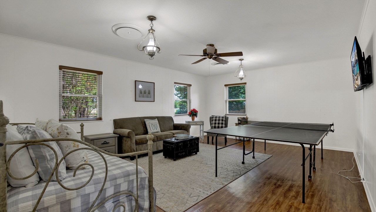Photo of Bedroom in Stonewall